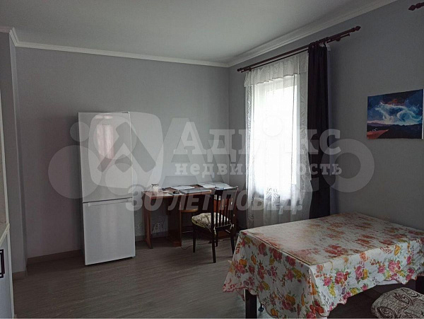 Квартира 3-комн., 69.6 м²