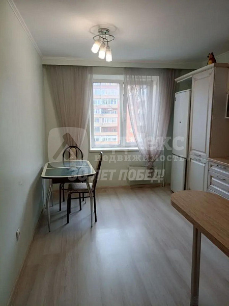 2-к квартира, 72 кв.м.