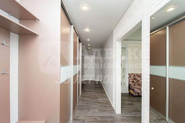 Квартира 3-комн., 72.3 м²