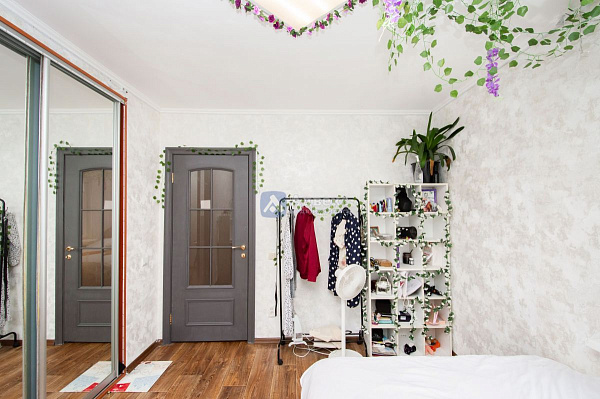 Дом, 230 кв.м.