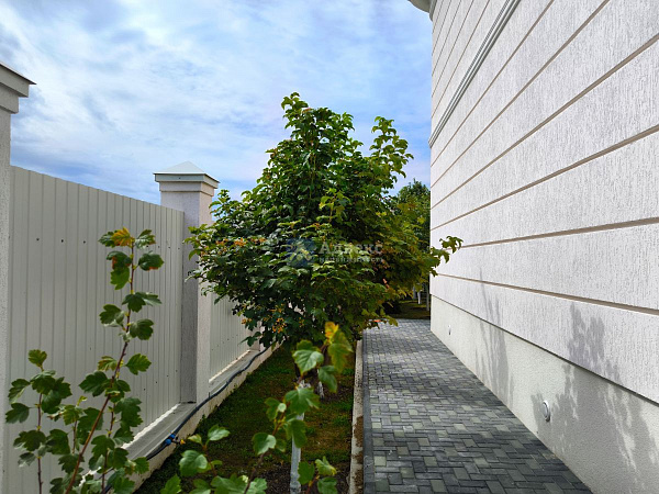 Коттедж 410 м²