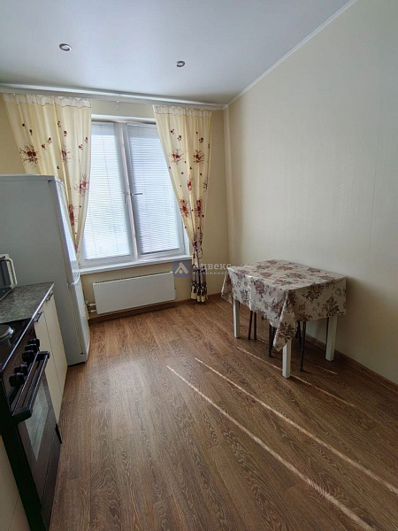1-к квартира, 35 кв.м. 1-к квартира, 35 кв.м.
