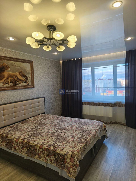 Квартира 3-комн., 92.4 м²