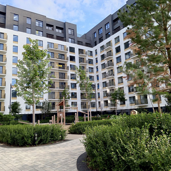 Квартира 3-комн., 110 м²