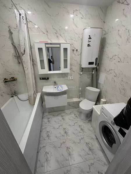Квартира 1-комн., 43 м²