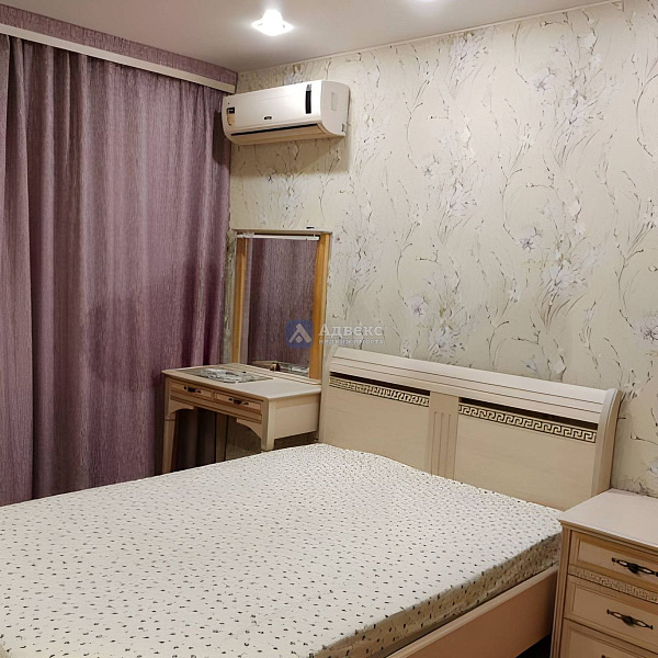 Квартира 2-комн., 67 м²