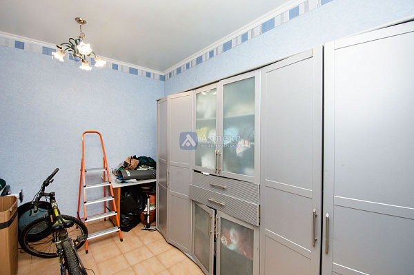 4-к квартира, 180 кв.м.