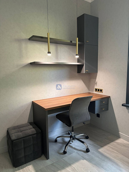 Коттедж 196 м²