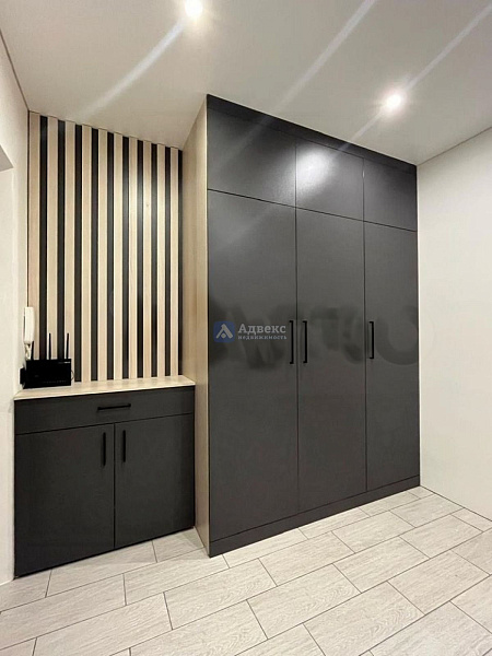 Квартира 3-комн., 101.2 м²