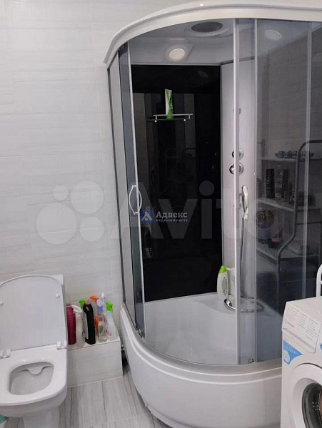 Коттедж 100 м²