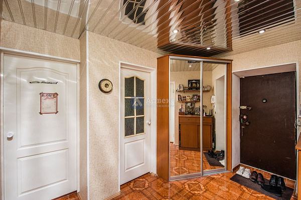 Квартира 3-комн., 60.6 м² Квартира 3-комн., 60.6 м²