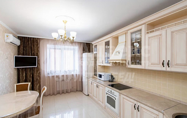 Квартира 3-комн., 96.8 м²