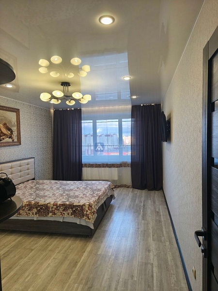 Квартира 3-комн., 92.4 м²