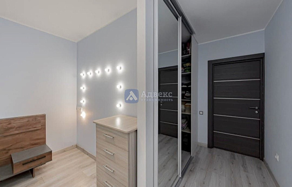 Квартира 3-комн., 90.9 м² Квартира 3-комн., 90.9 м²