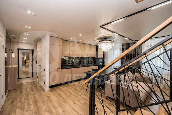 4-к квартира, 104 кв.м.