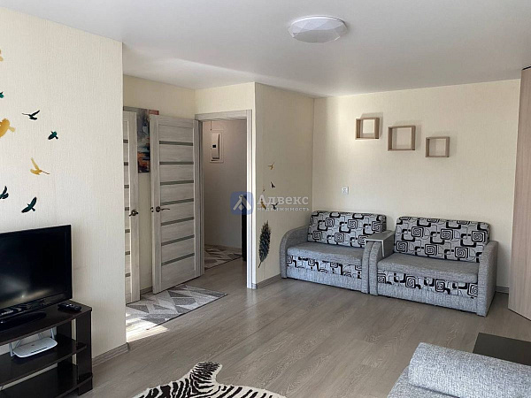 Квартира 1-комн., 32.7 м² Квартира 1-комн., 32.7 м²