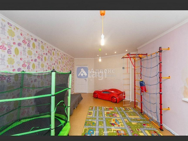 Квартира 3-комн., 109 м²