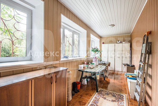 Дом, 651.8 кв.м.