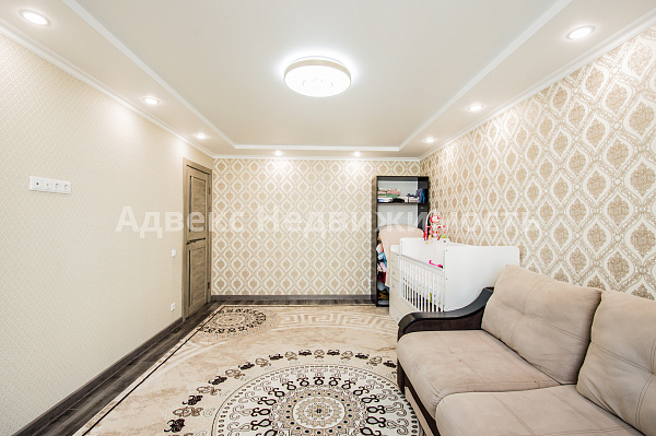 Квартира 3-комн., 92.7 м²