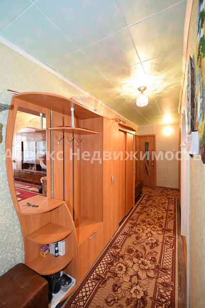 Квартира 3-комн., 60 м²