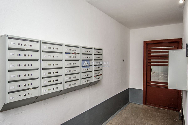 Квартира 3-комн., 93 м²