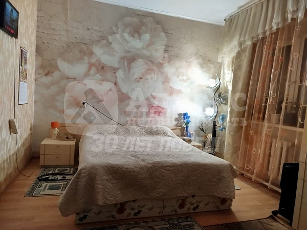 Коттедж 177 м²
