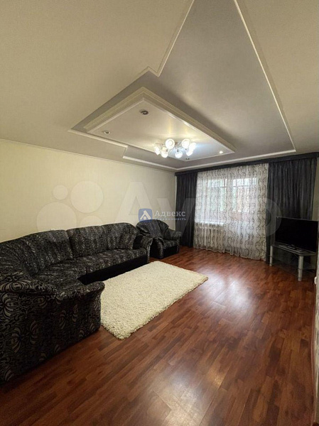 Квартира 3-комн., 82 м²