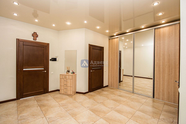 Дом 451.6 м² Дом 451.6 м²