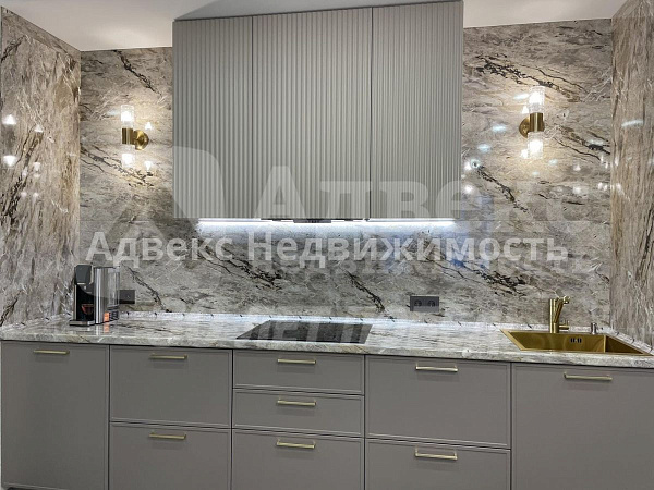 Квартира 3-комн., 105.4 м²