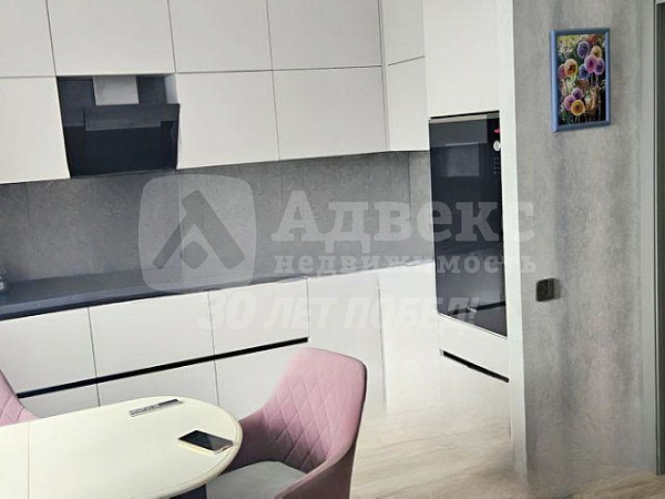 Квартира 2-комн., 65.5 м²