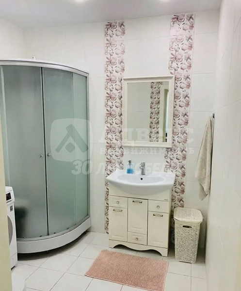 3-к квартира, 77 кв.м.