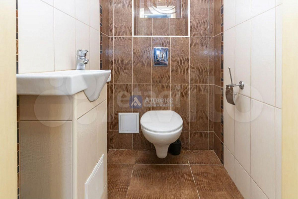 3-к квартира, 100 кв.м. 3-к квартира, 100 кв.м.