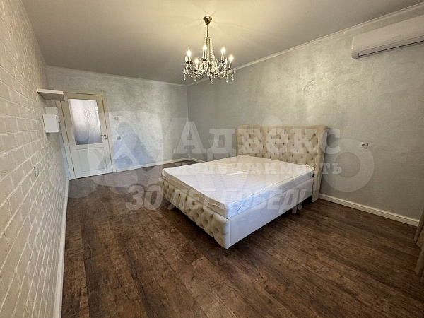 Квартира 2-комн., 72.5 м²