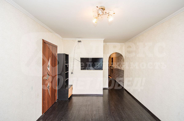 Квартира 3-комн., 50.5 м²