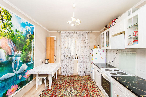 Квартира 2-комн., 62 м²
