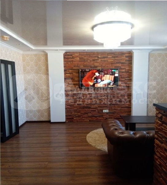 Квартира 2-комн., 87 м²