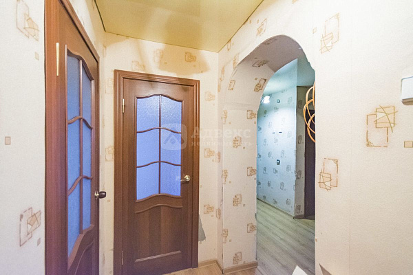 4-к квартира, 90 кв.м. 4-к квартира, 90 кв.м.