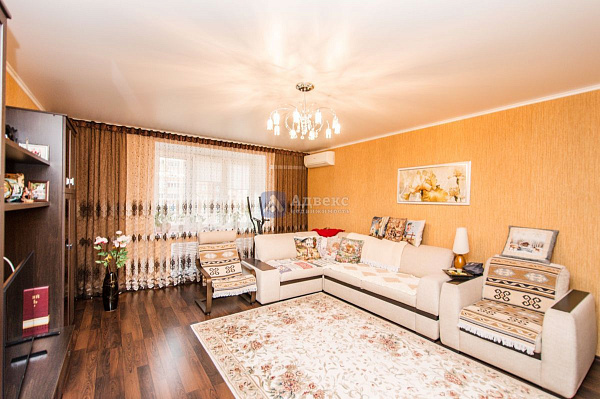 2-к квартира, 74 кв.м.