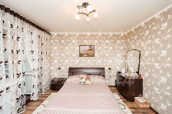 Квартира 2-комн., 74 м²