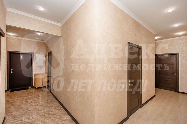 Квартира 4-комн., 156 м²