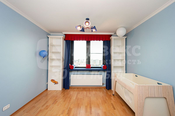 Квартира 2-комн., 90.6 м²