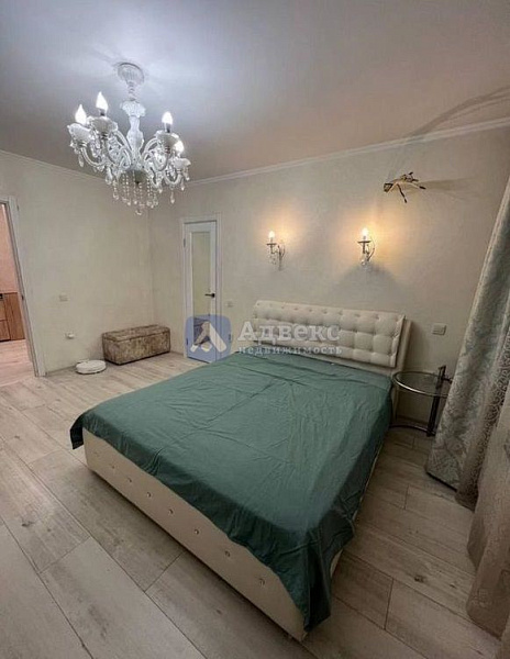 Квартира 3-комн., 96.6 м²