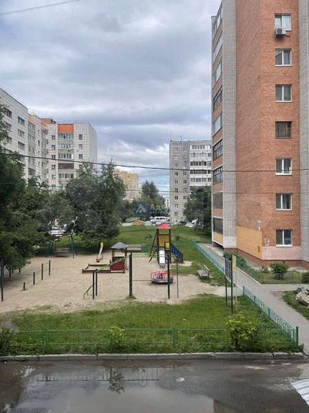 Квартира 3-комн., 82 м²