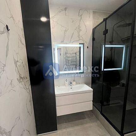 Квартира 2-комн., 62 м² Квартира 2-комн., 62 м²