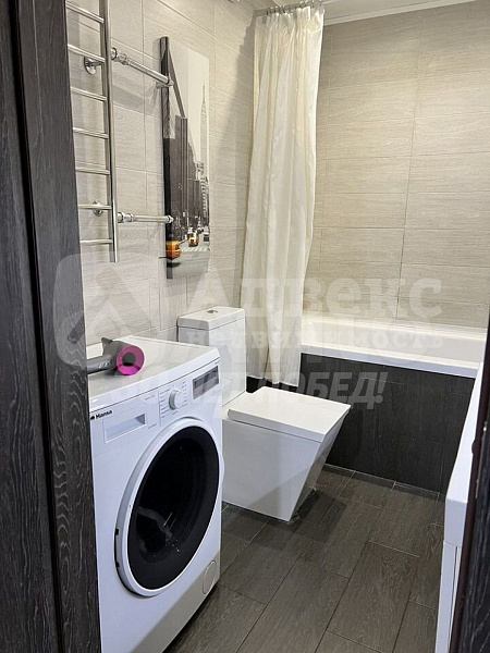 Квартира 3-комн., 76.3 м²