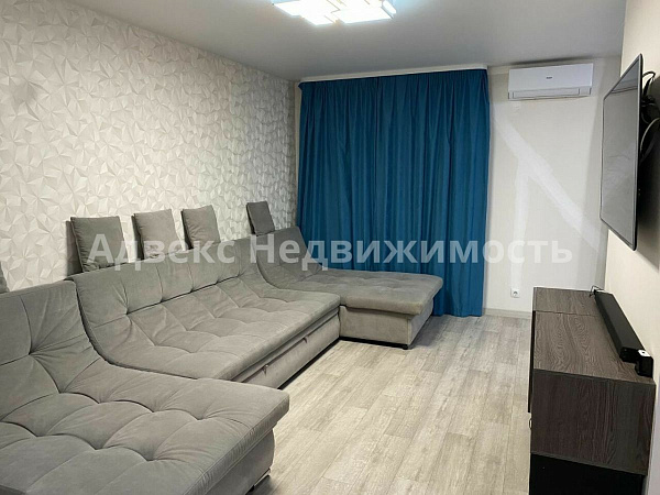 Квартира 3-комн., 89 м²