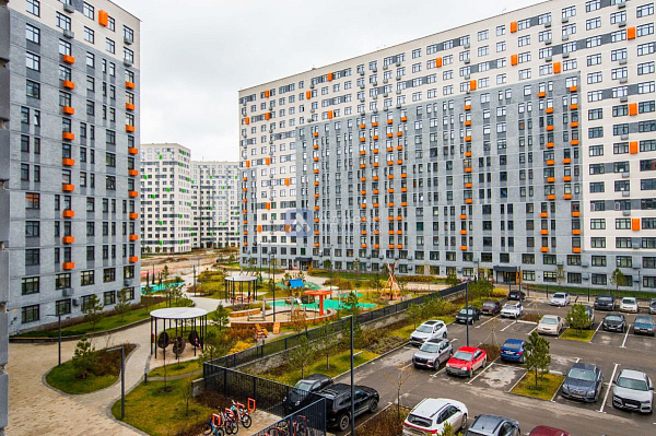 Квартира 4-комн., 76.3 м²