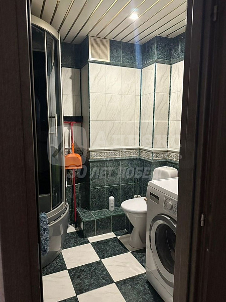 Квартира 3-комн., 70.2 м²