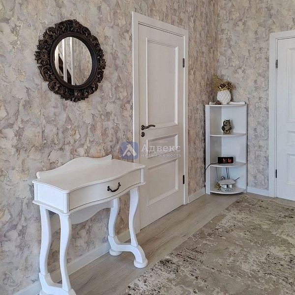 Коттедж 301.2 м²