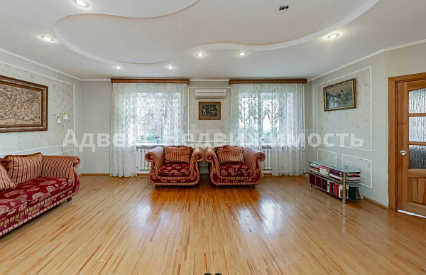 Квартира 3-комн., 92 м²